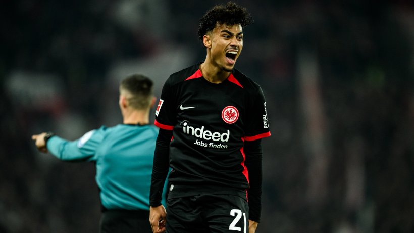 نصف أندية أوروبا ترغب في ضم لاعب فرانكفورت